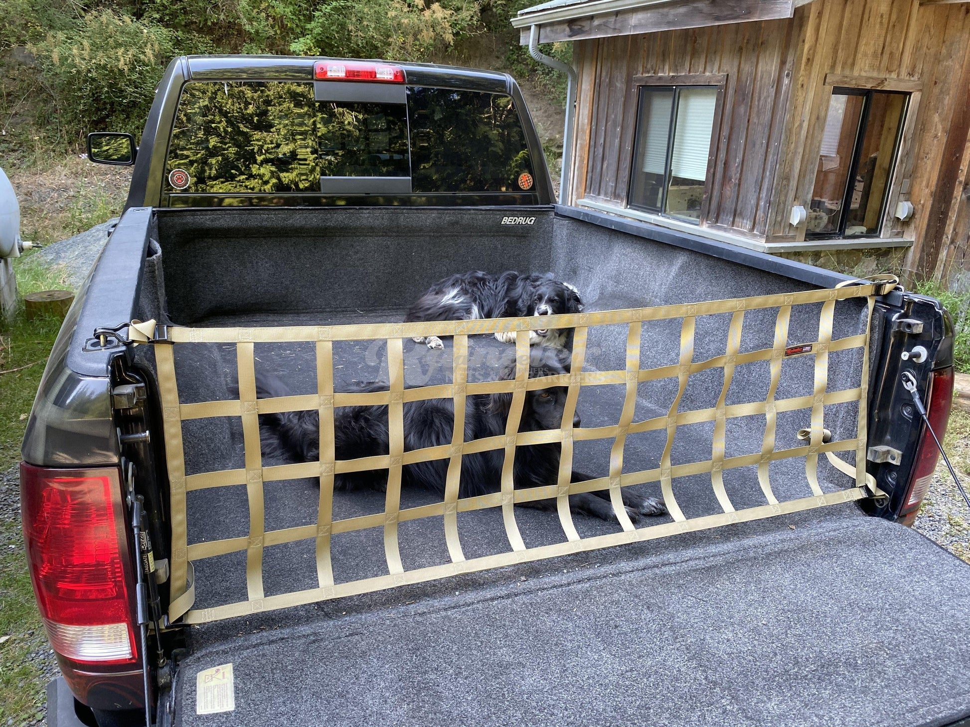 2016 - 2023 Toyota Tacoma Tailgate Net-Raingler