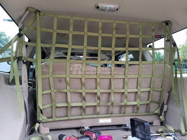 1999 - 2005 Ford Excursion Behind 3rd Row Rear Seat Barrier Divider Net-Raingler